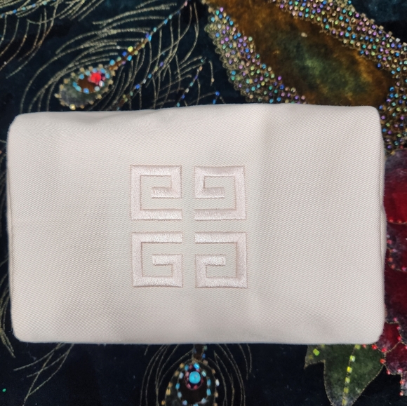 Givenchy Bag - Picture 2 of 8